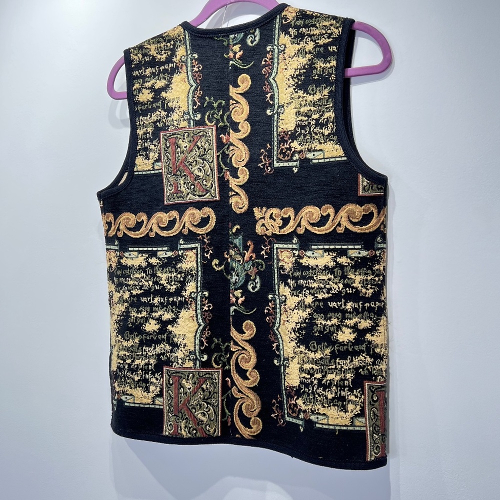 Vintage Vitabella open front vest featuring the letter K signature from Norway